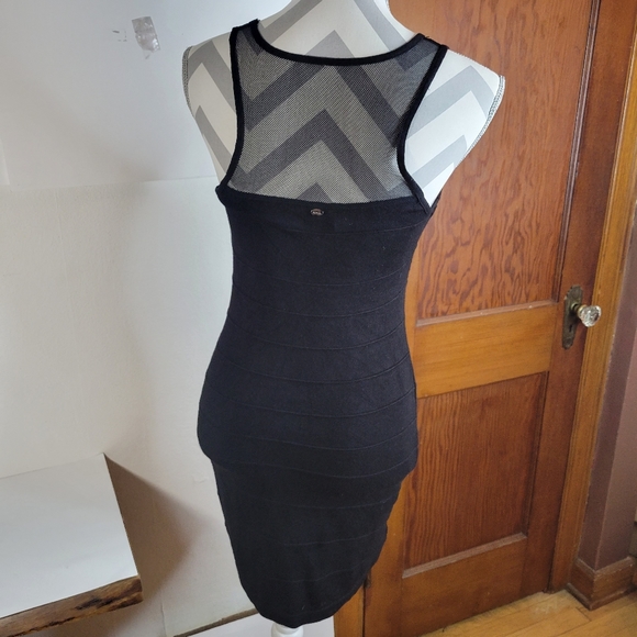 Womans Guess Bodycon Sleeveless Mesh and Knit Black Dress Size Medium - Picture 5 of 10